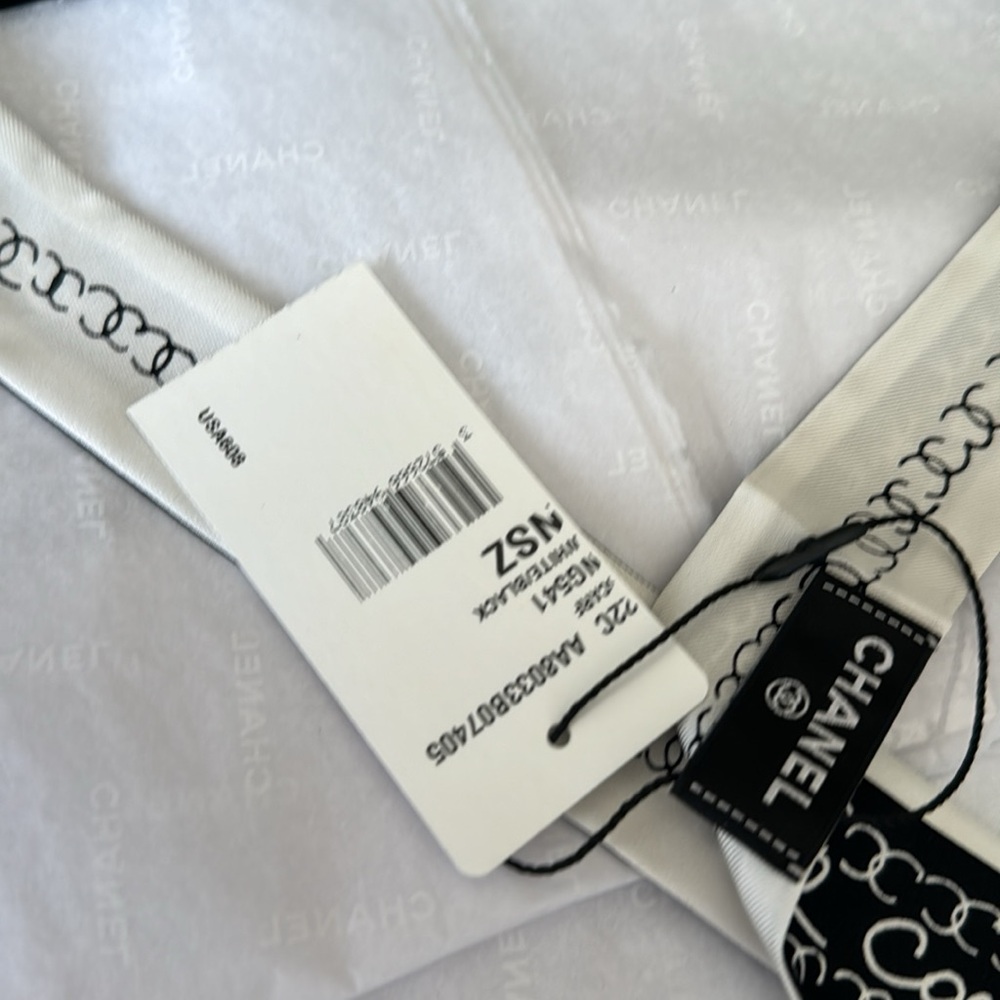 Chanel 22c twilly scarf silk black ivory logo tie with box and tags - Picture 6 of 8